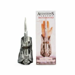 Ezio Auditore Assassin's Creed Cosplay Battle Bracers Gauntlet